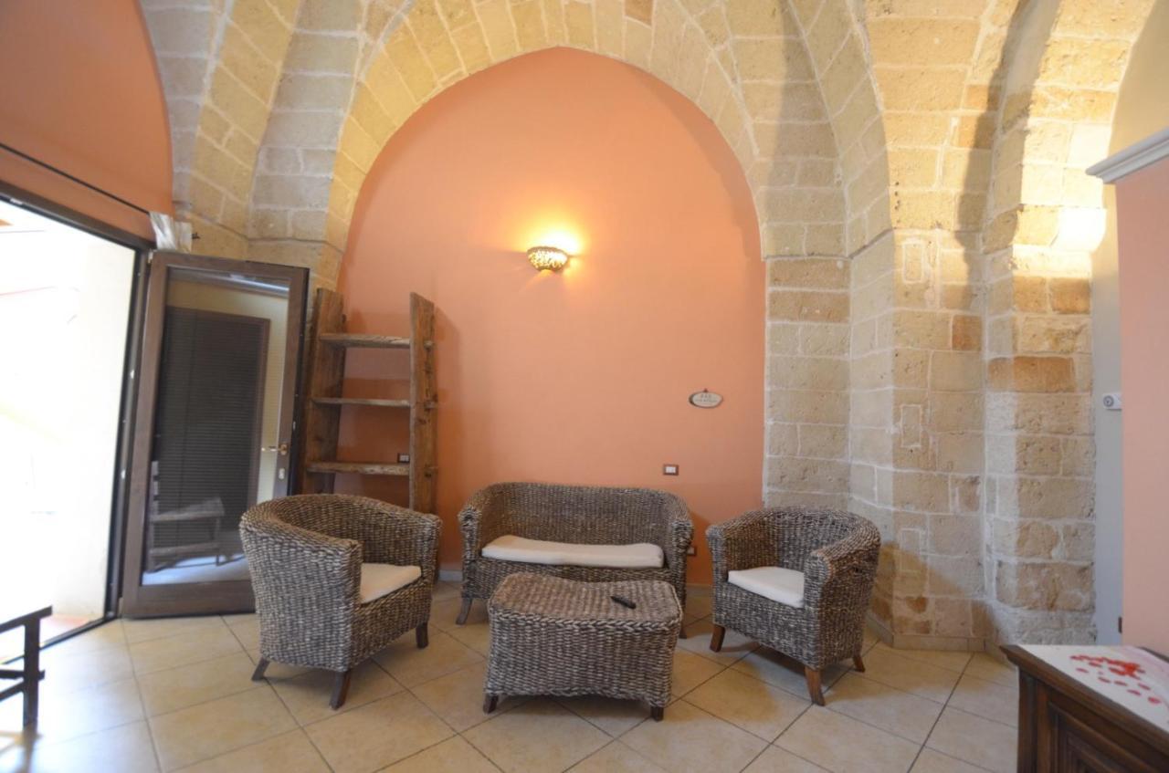 B&B Corte Dei Figuli San Pietro in Lama Exterior photo